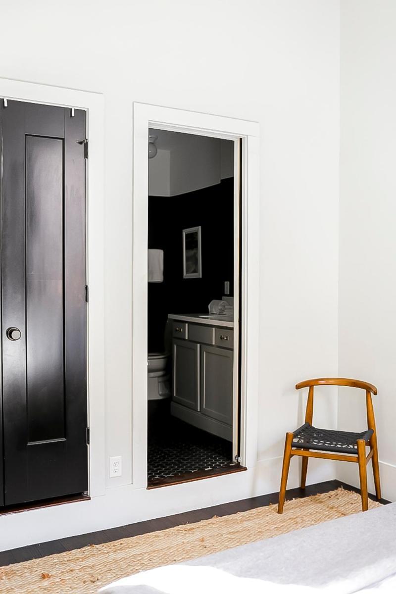 The Grant By Black Swan Savannah Chambre photo