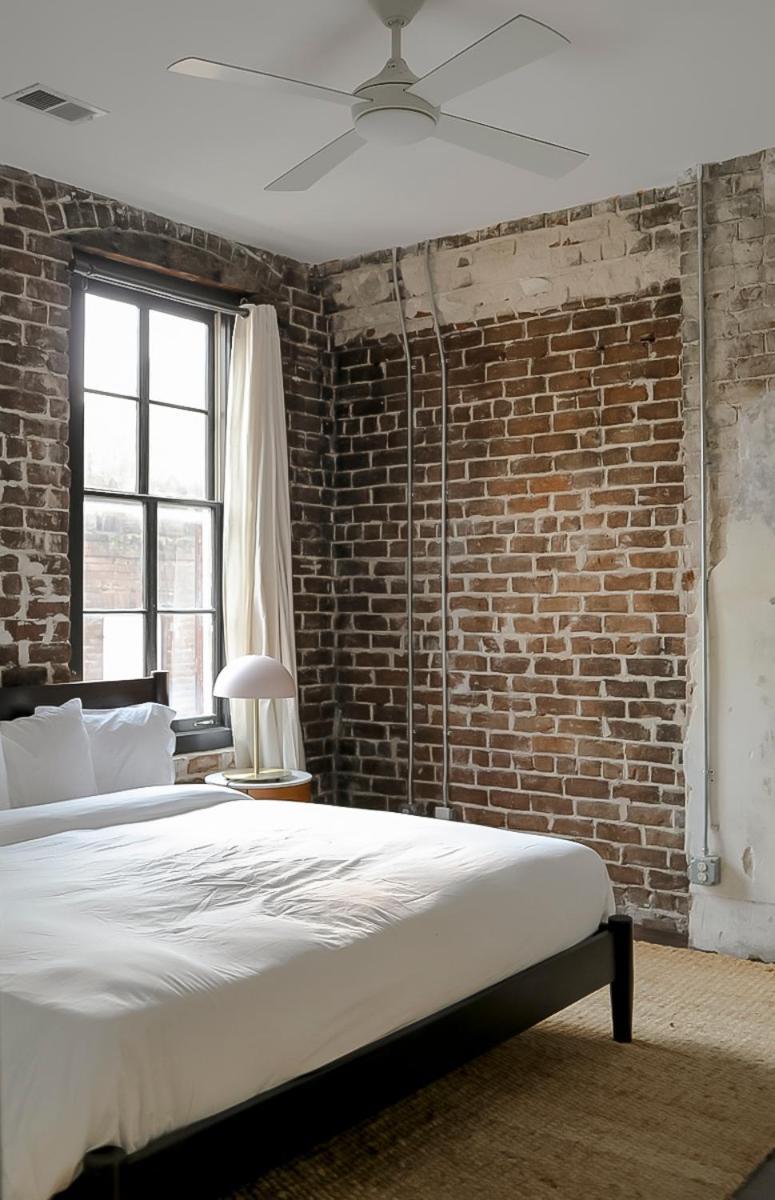 The Grant By Black Swan Savannah Chambre photo